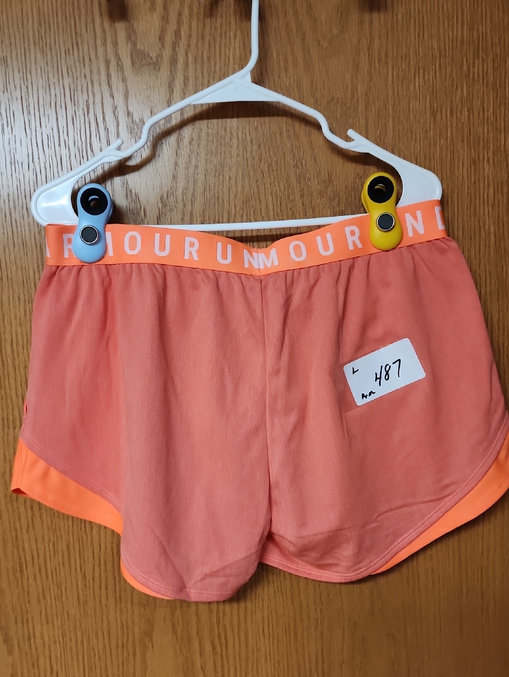 Under Armour Coral and Orange Women's Athletic Shorts w pockets L number 487